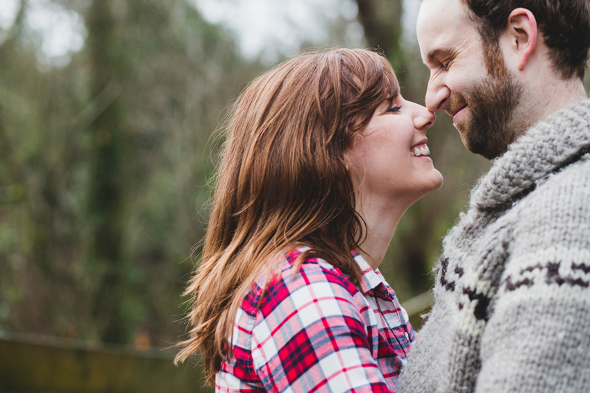 vancouver winter beach engagement session 12