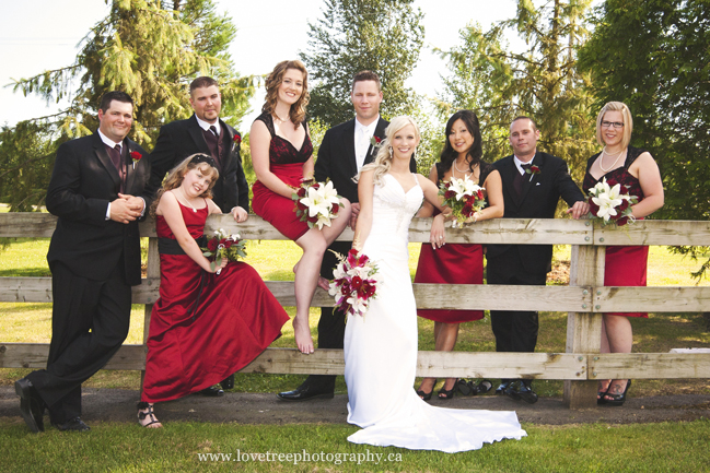 Redwoods wedding Party | image by Langley wedding photographer www.lovetreephotography.ca