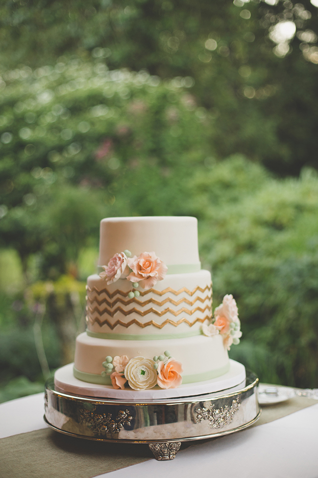 wedding cakes in langley