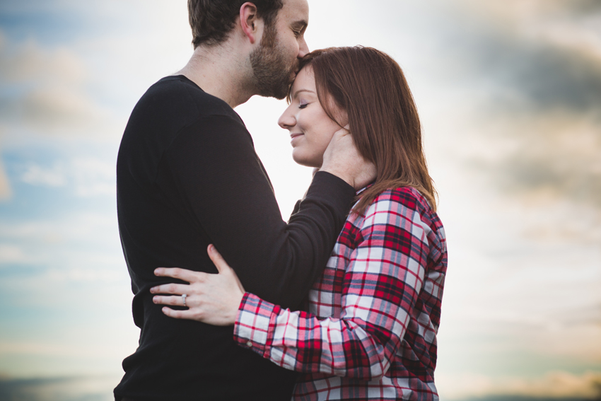 vancouver winter beach engagement session 03