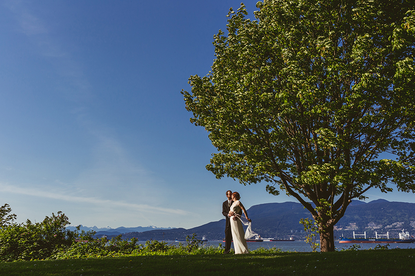 brock house wedding at jericho beach in vancouver