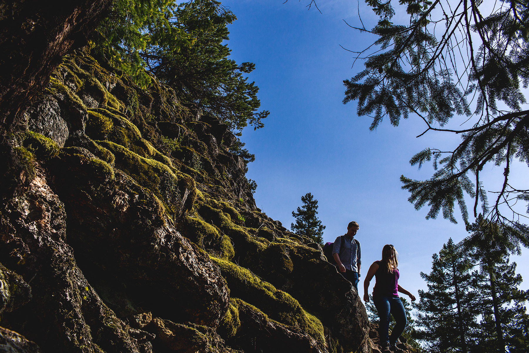 hiking engagement session in the pacific northwest
